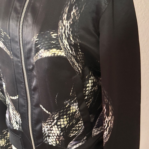 Just Cavailli Men's Python Snakeskin Printed Black bomber Jacket Sz 50 / M - Picture 10 of 11